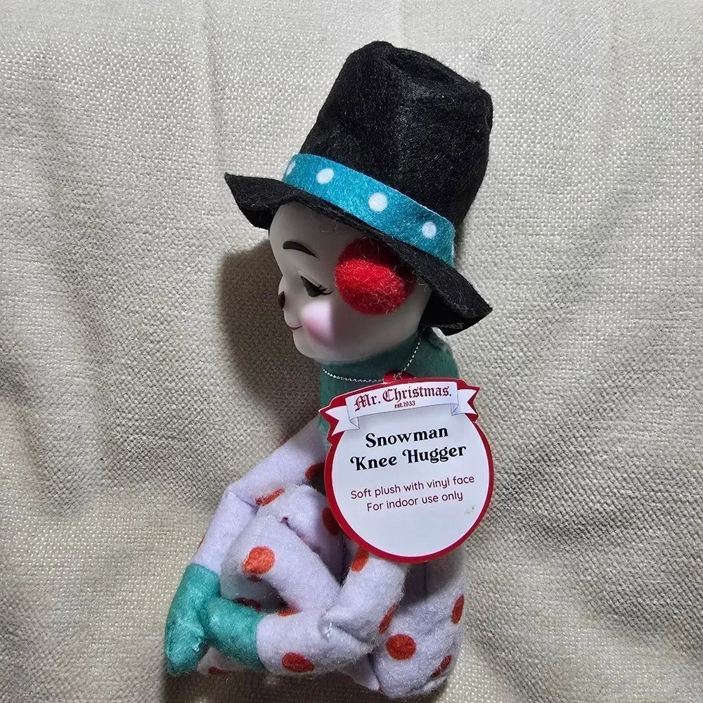 NEW Vintage Nostalgic Style Snowman Shelf Knee Hugger by Mr. Christmas